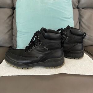 ECCO TRACK 2 HIGHTOP SHOES FOR MEN